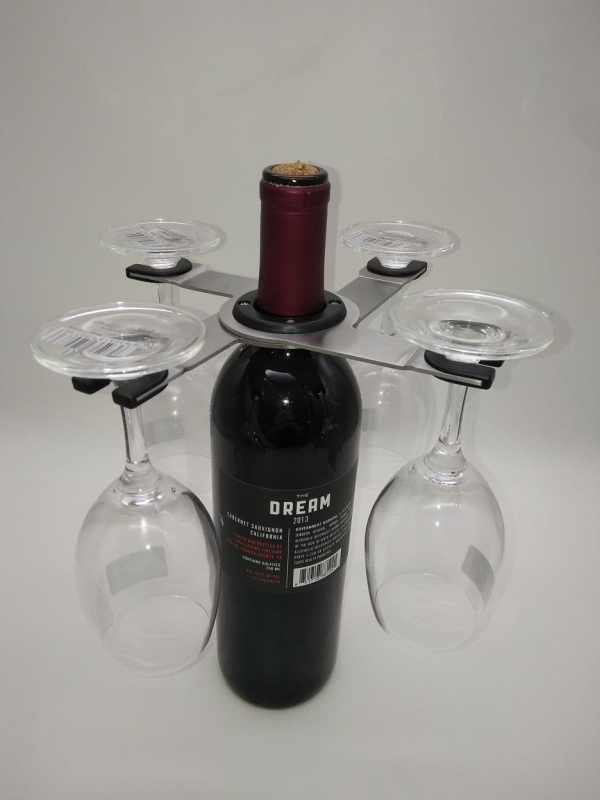 siseleriniz-icin-bardak-tutacagi-sik-pratik-orjinal-wine-glass-holder-728.jpg