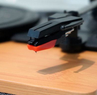 fomix-fm-109-gri-hoparlorlu-bluetoothlu-pikap-plak-calar-5130.jpg